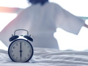 Zegar biologiczny – jak działa i jakie ma znaczenie dla snu?